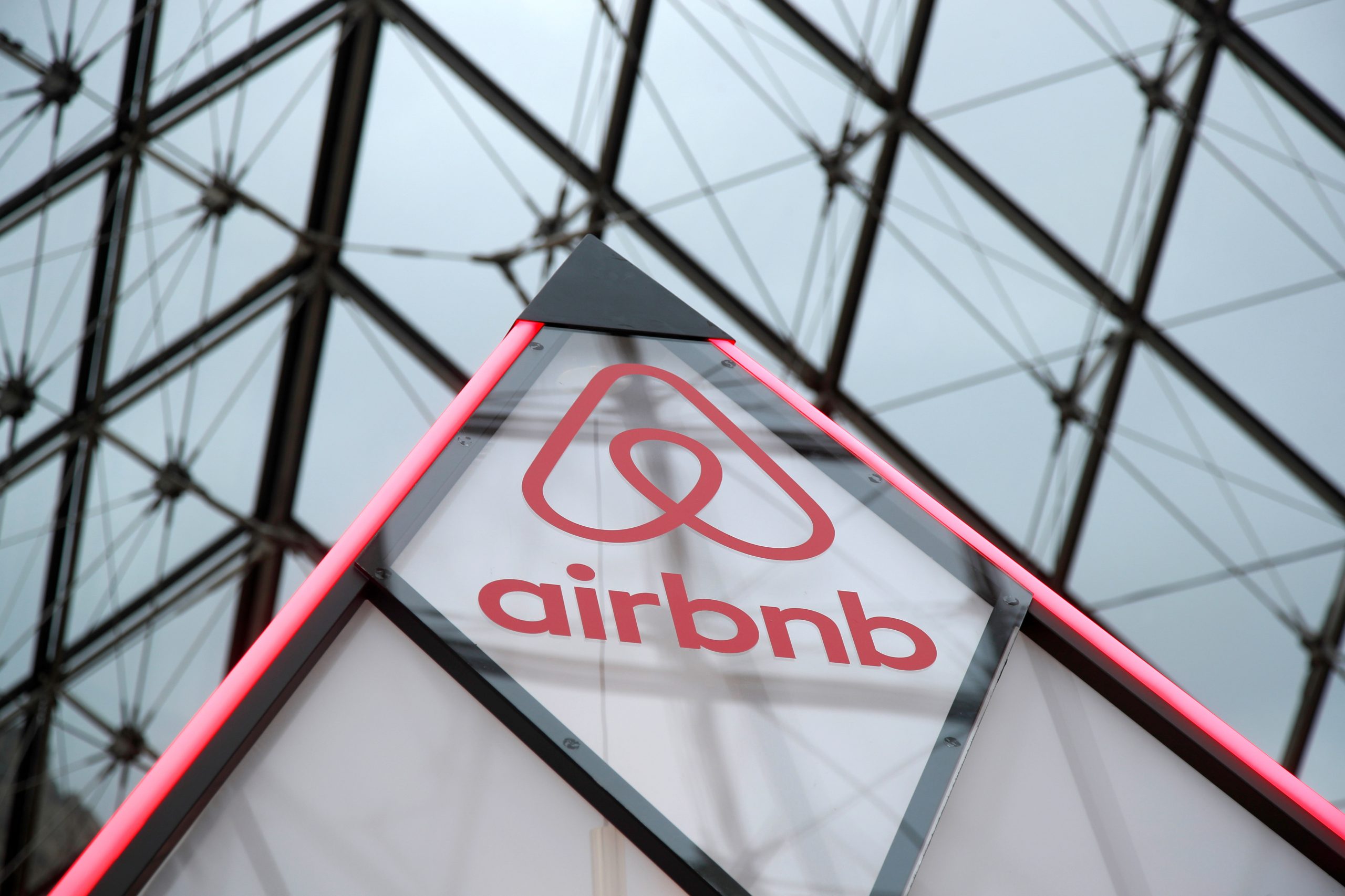 Airbnb, misafirler ve ev sahipleri için cinsel taciz ve saldırı tahkim kurallarını kaldırdı | Engadget